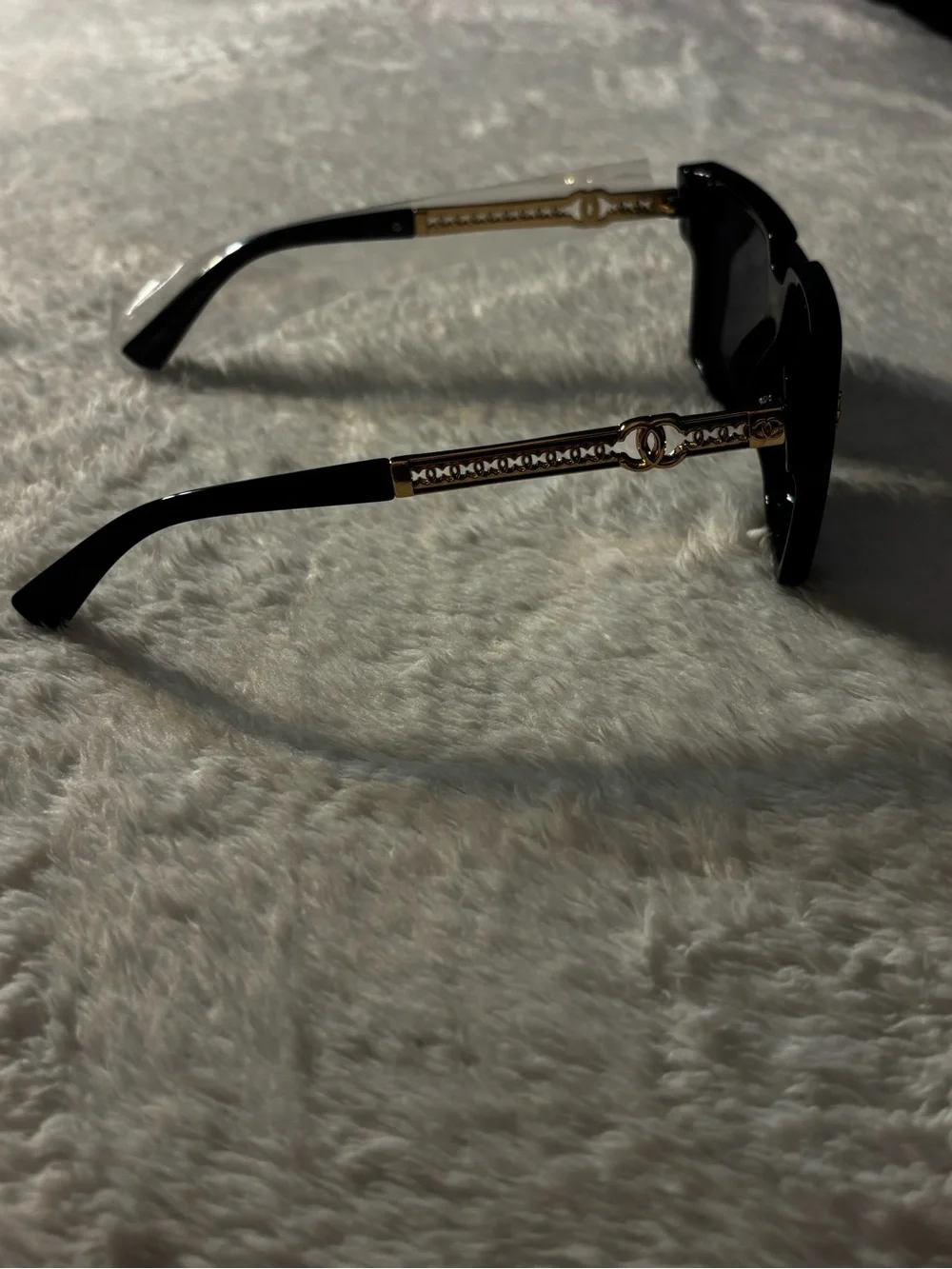 Fashion sunglasses￼ bold square